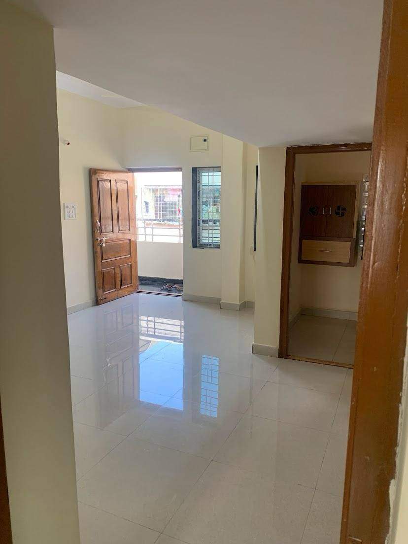1 BHK + Pooja Room,Servant Room Apartment For Rent in Raghavendra Arcade