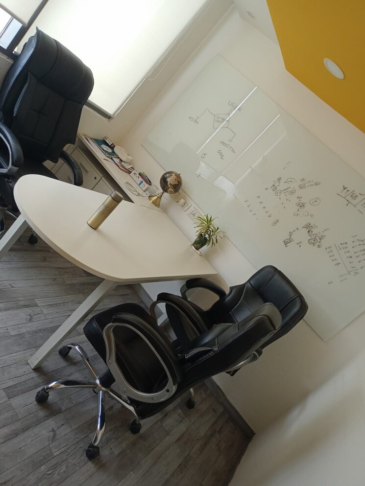 Team Area, emaar-mgf-digital-greens Commercial Office Space 2460 Sq.Ft. In Sector 61 Gurgaon 9682280