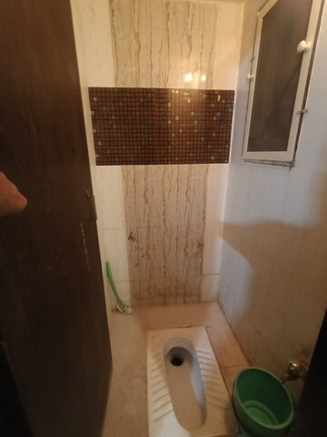Bathroom in 1 BHK Apartment at Dombivli West – for Rent