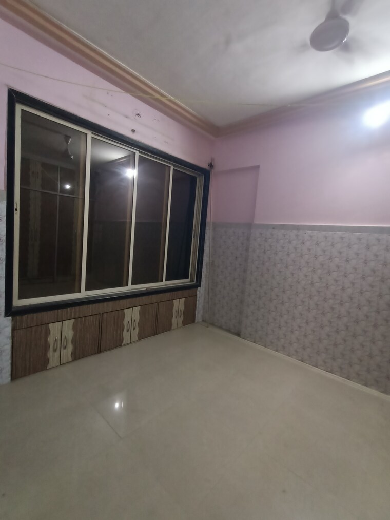 Room, dombivli west 1 Bedroom 660 Sq.Ft. Apartment In Dombivli West Thane 9682313