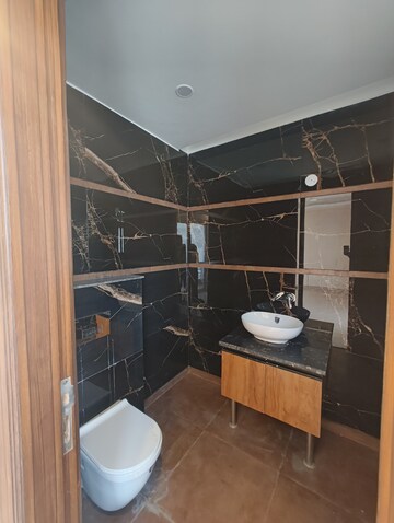 Master Bedroom in 2 BHK Apartment at Palm Residency Chhatarpur, Chattarpur – for Rent