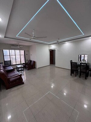 2 BHK Apartment For Rent in Veera Desai Road