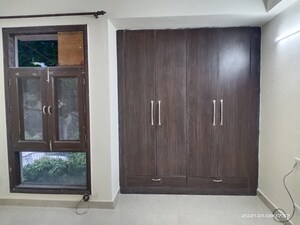 Room in 2 BHK Builder Floor at Vasant Kunj – for Rent