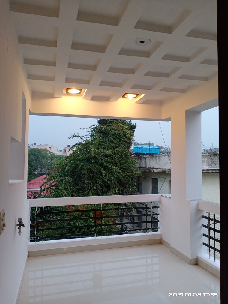 Balcony, vasant kunj 2 Bedroom 1100 Sq.Ft. Builder Floor In Vasant Kunj Delhi 9682319