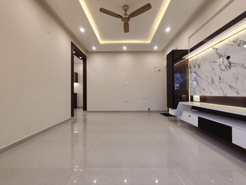 Room in 3 BHK Apartment at Sri Sai Residency Horamavu, Horamavu – for Rent