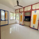 2 BHK 900 Sq.Ft. Apartment in Shivalaya Society