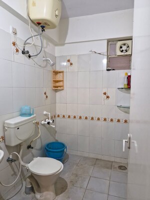 Bathroom in 3 BHK Builder Floor at SBB Spring Field, Hbr Layout – for Rent