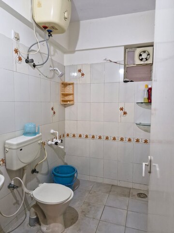 Bathroom in 3 BHK Builder Floor at SBB Spring Field, Hbr Layout – for Rent