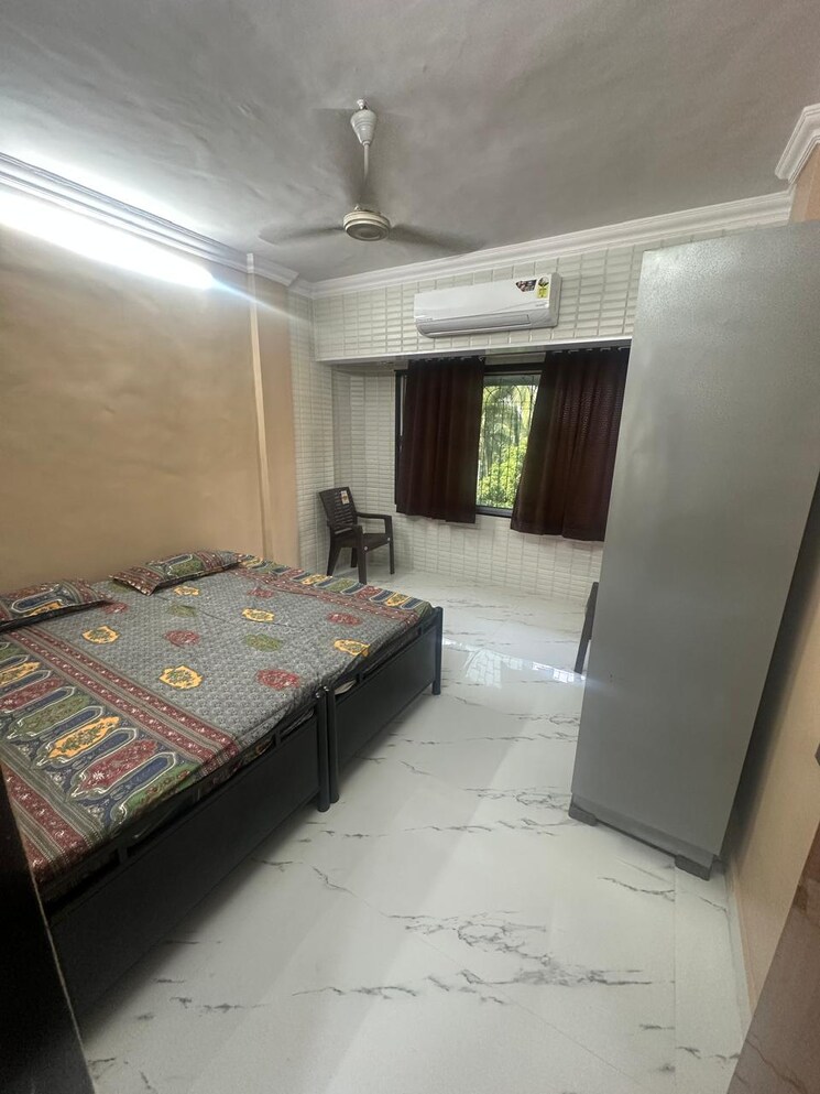 Bedroom, sher-e-punjab 2 Bedroom 750 Sq.Ft. Apartment In Andheri East Mumbai 9682365