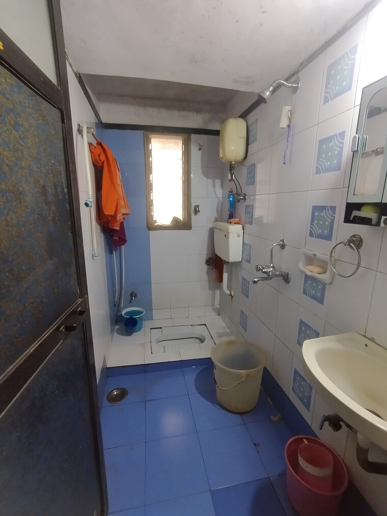 Master Bedroom, garden-court 2 Bedroom 655 Sq.Ft. Apartment In Waghbil Thane 9682395