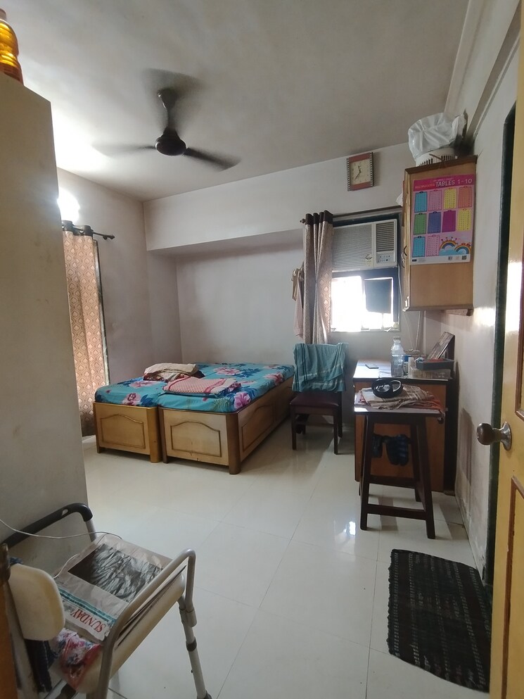 Living Room, garden-court 2 Bedroom 655 Sq.Ft. Apartment In Waghbil Thane 9682395