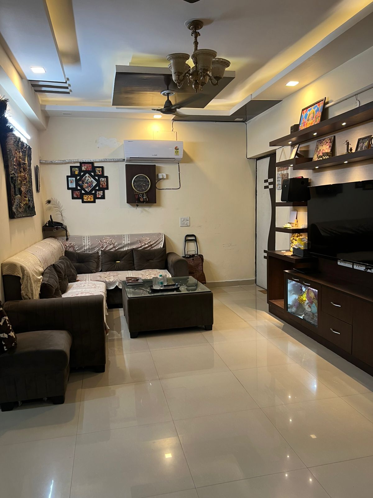 3 BHK + Pooja Room Apartment For Sale in Uninav Heights Phase I