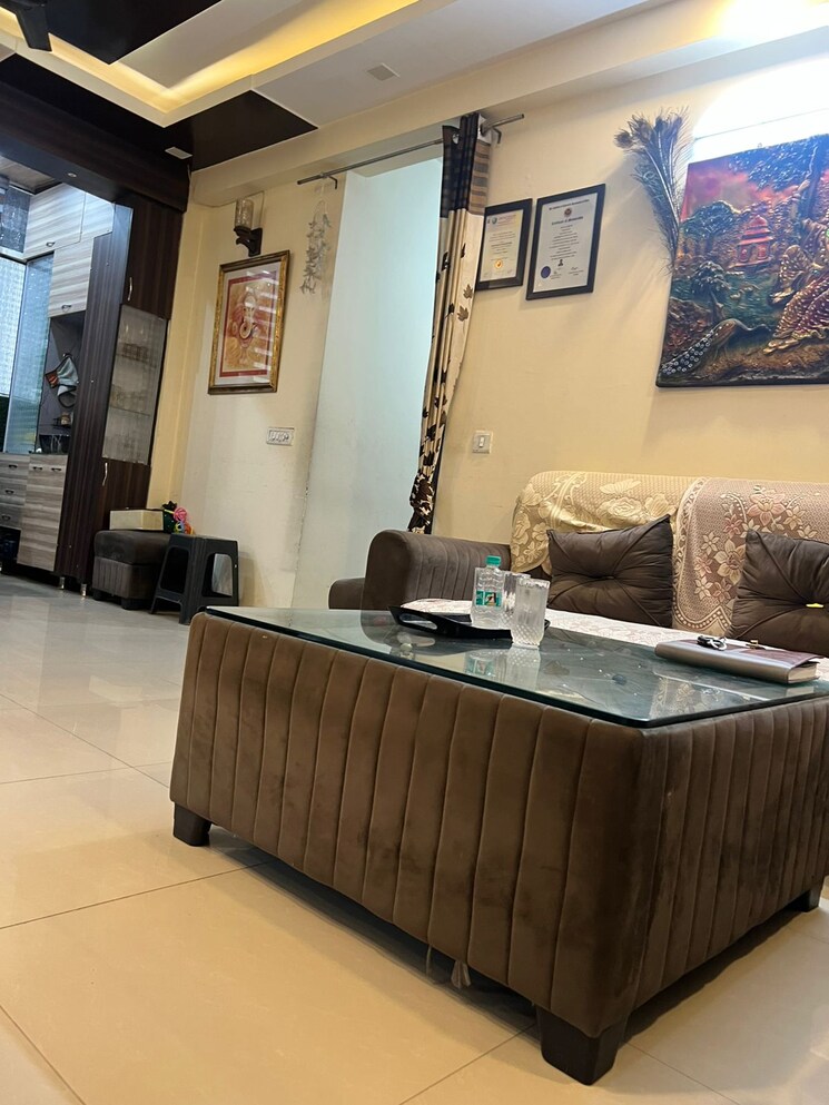 Master Bedroom, uninav-heights-phase-i 3 Bedroom 1640 Sq.Ft. Apartment In Raj Nagar Extension Ghaziabad 9682409