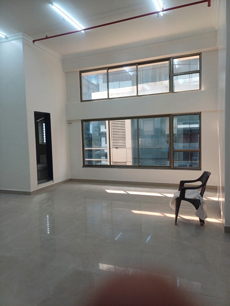 undefined, laxmi-business-park Commercial Office Space 760 Sq.Ft. In Oshiwara Mumbai 9682406