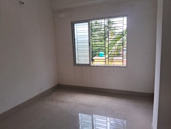2 BHK Flat for Sale in Agarpara, Kolkata