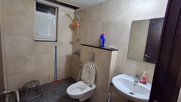 Bathroom, mahindra-antheia 2.5 Bedroom 1200 Sq.Ft. Apartment In Pimpri Pune 9682407