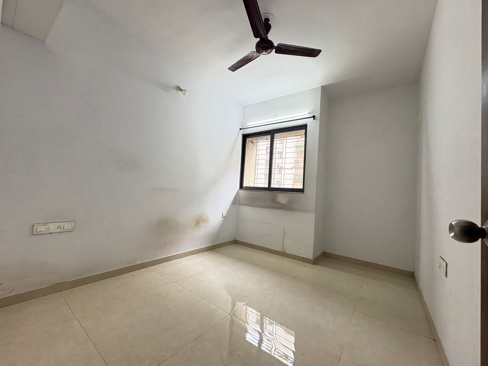 2 BHK + Pooja Room Apartment For Sale in Lodha Downtown