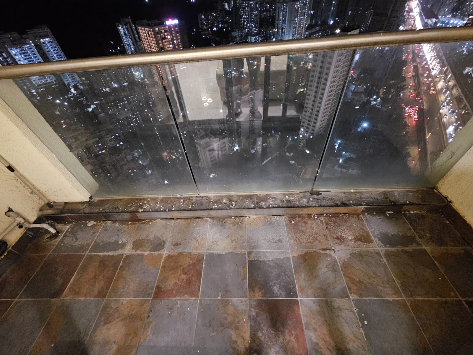 2 BHK Apartment For Sale in Divine Ambrosia Apartment