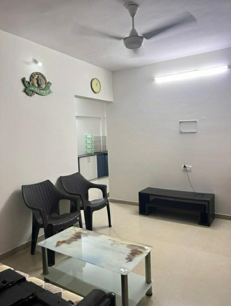 Team Area, clover-crescent 2 Bedroom 1058 Sq.Ft. Apartment In Viman Nagar Pune 9682456