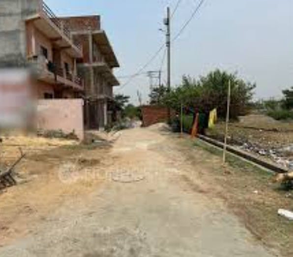 Plot For Sale in Chaumuhan