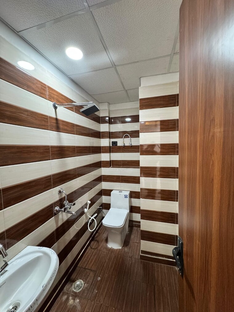 undefined, vvip-mangal 4 Bedroom 2526 Sq.Ft. Apartment In Raj Nagar Extension Ghaziabad 9682501