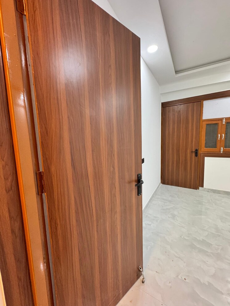 Bedroom, vvip-mangal 4 Bedroom 2526 Sq.Ft. Apartment In Raj Nagar Extension Ghaziabad 9682501