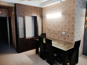 Dining area in 3.5 BHK Apartment at Amrapali Sapphire, Sector 45 – for Sale