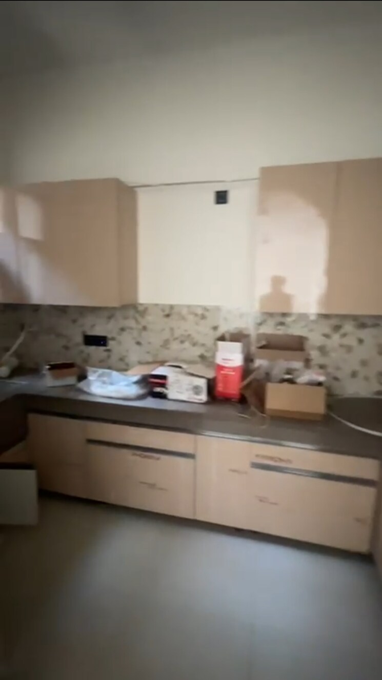 Kitchen, sector 12 panchkula 3 Bedroom 2100 Sq.Ft. Builder Floor In Sector 12 Panchkula Panchkula 9682493