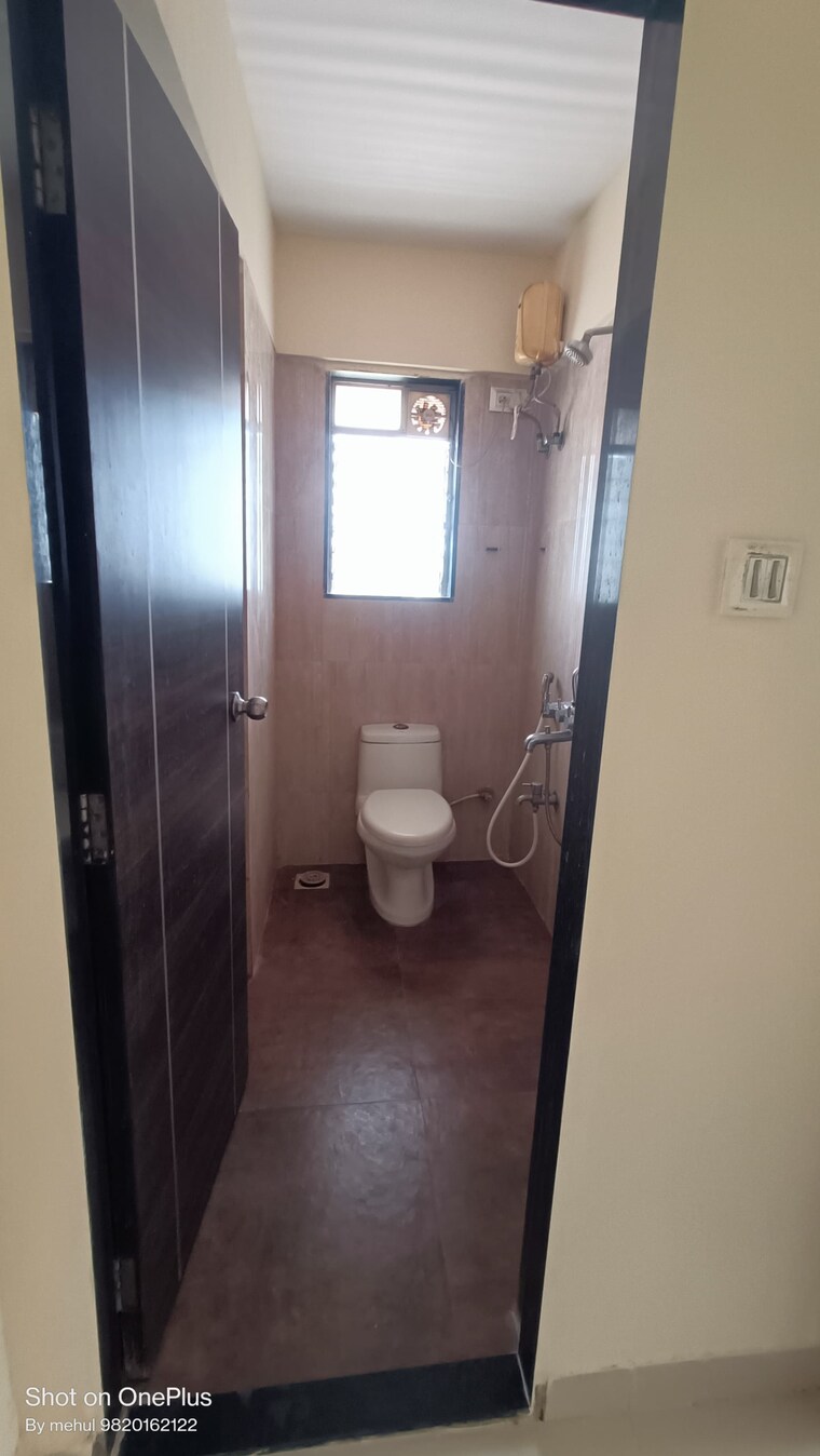 Bathroom, new-anamika-triveni-fortune 2 Bedroom 674 Sq.Ft. Apartment In Borivali West Mumbai 9682486