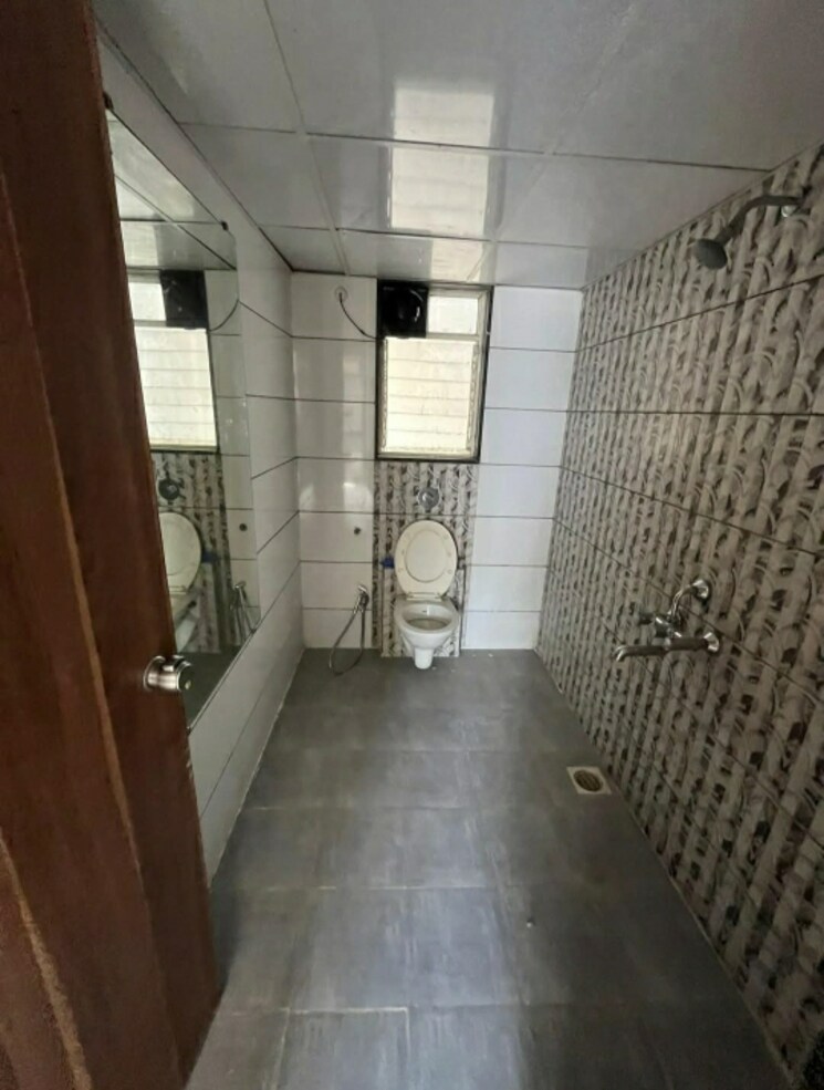 Bathroom, viman nagar 2 Bedroom 1028 Sq.Ft. Apartment In Viman Nagar Pune 9682504