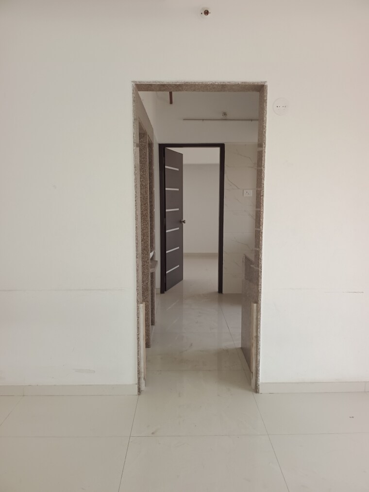 Room, tiara-hills 2 Bedroom 575 Sq.Ft. Apartment In Mira Road Thane 9682568