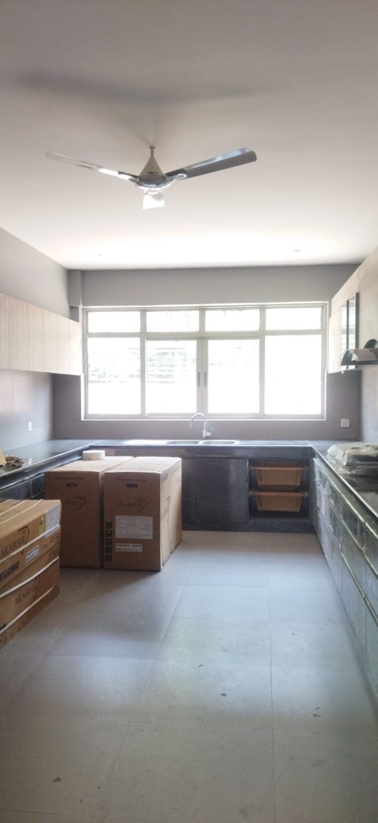 Kitchen, unitech-the-villas 5 Bedroom 4200 Sq.Ft. Independent House In Sector 33 Gurgaon 9682581