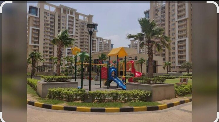 Exterior View, emaar-palm-gardens 3 Bedroom 1900 Sq.Ft. Apartment In Sector 83 Gurgaon 9682586