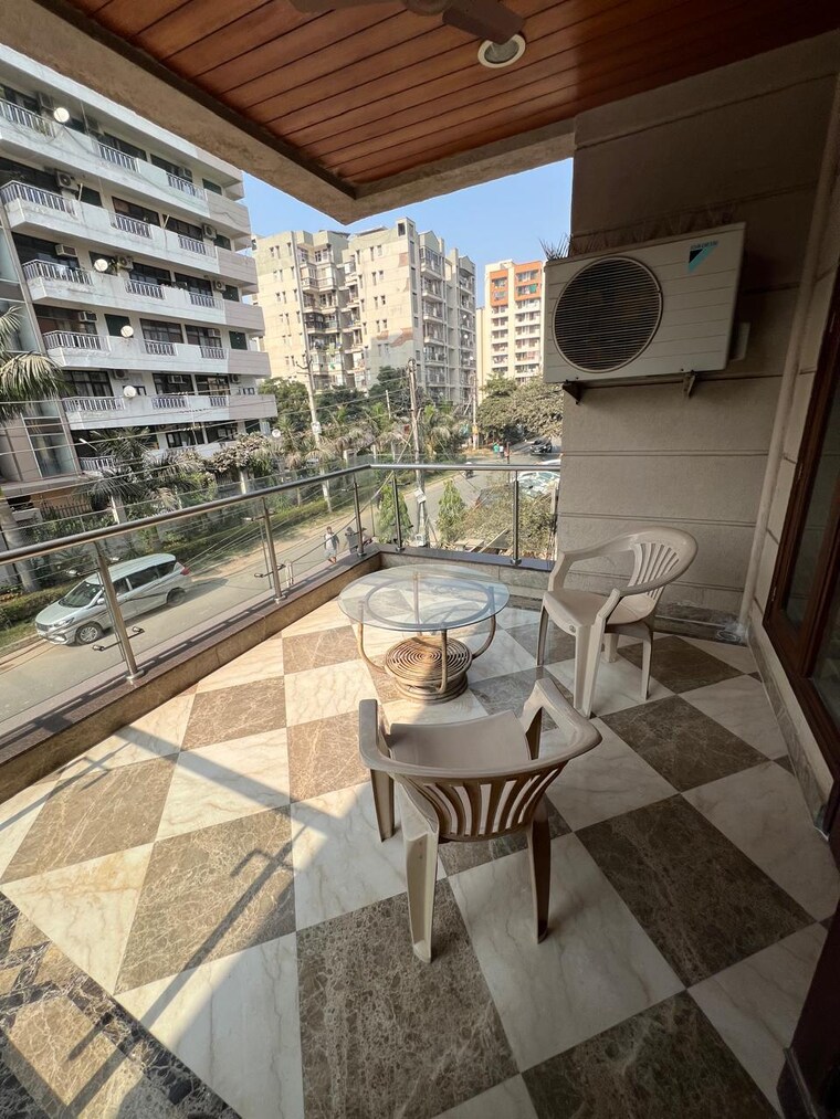 Balcony, sector 47 3 Bedroom 2100 Sq.Ft. Builder Floor In Sector 47 Gurgaon 9682631