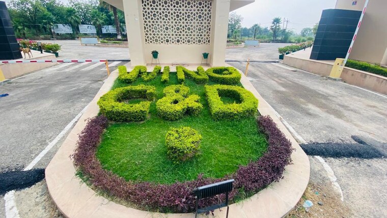 Garden, wing-lucknow-greens-plots  1675 Sq.Ft. Plot In Sultanpur Road Lucknow 9682626