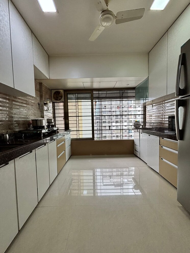 Kitchen, inder-tower 3 Bedroom 950 Sq.Ft. Apartment In Dadar West Mumbai 9682647