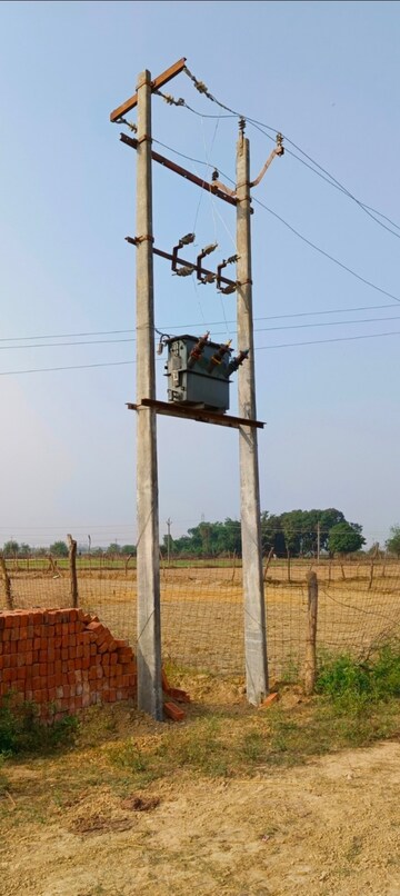  Plot – Exterior View View at Jankipuram Extension - for Sale