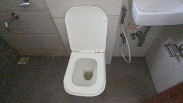 Bathroom in 3 BHK Villa at Yash Evana, Talegaon Dabhade – for Rent