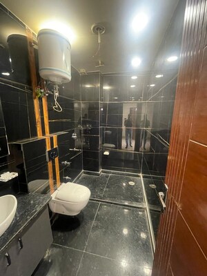 Bathroom in 5 BHK Apartment at Suncity Heights, Sector 54 – for Sale
