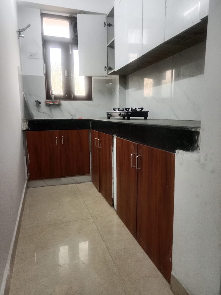 Kitchen, saket 1 Bedroom 450 Sq.Ft. Builder Floor In Saket Delhi 9682705