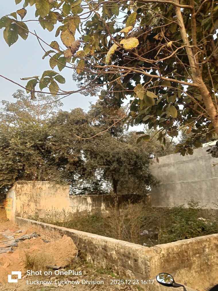 undefined, gomti nagar  3000 Sq.Ft. Plot In Gomti Nagar Lucknow 9682675