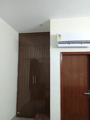 Furnished Amenities in  Pg at Sector 42 – for Rent