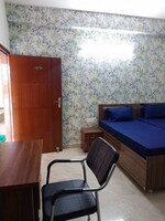 750 Sq.Ft. Pg in Sector 42