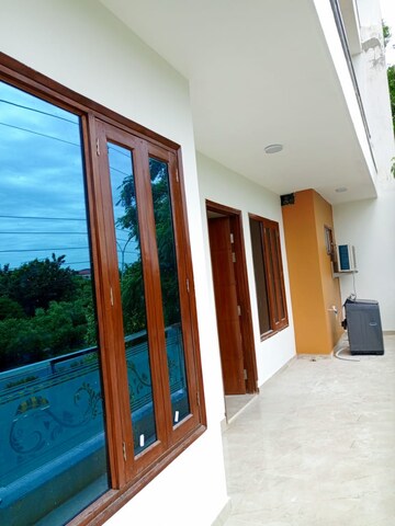 Room in  Pg at Sector 42 – for Rent