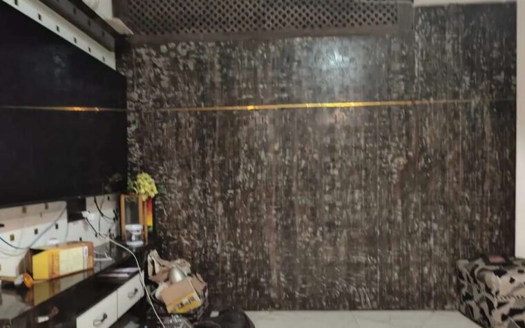 undefined, prathamesh-apartment-prabhadevi 2 Bedroom 700 Sq.Ft. Apartment In Prabhadevi Mumbai 9682733