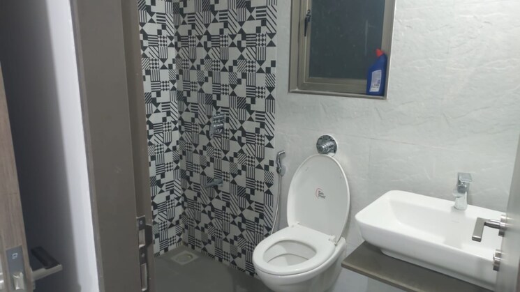 Bathroom, wadgaon sheri 2 Bedroom 695 Sq.Ft. Apartment In Wadgaon Sheri Pune 9682735