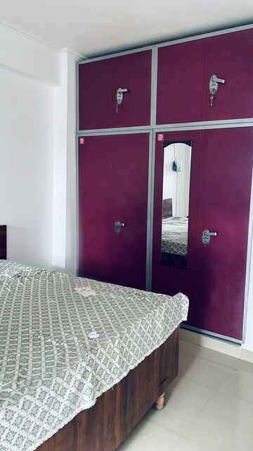 Bedroom in 4 BHK Apartment at Eldeco Saubhagyam, Vrindavan Yojna – for Rent