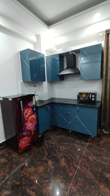 Kitchen in 1 BHK Builder Floor at DLF City Gurgaon, Sector 27 – for Rent