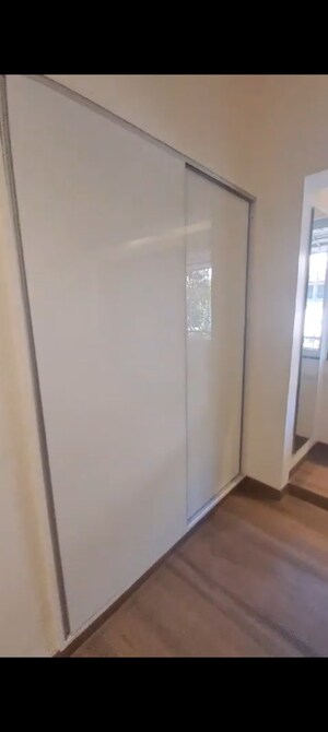 Room in 2 BHK Apartment at Prabhadevi – for Sale