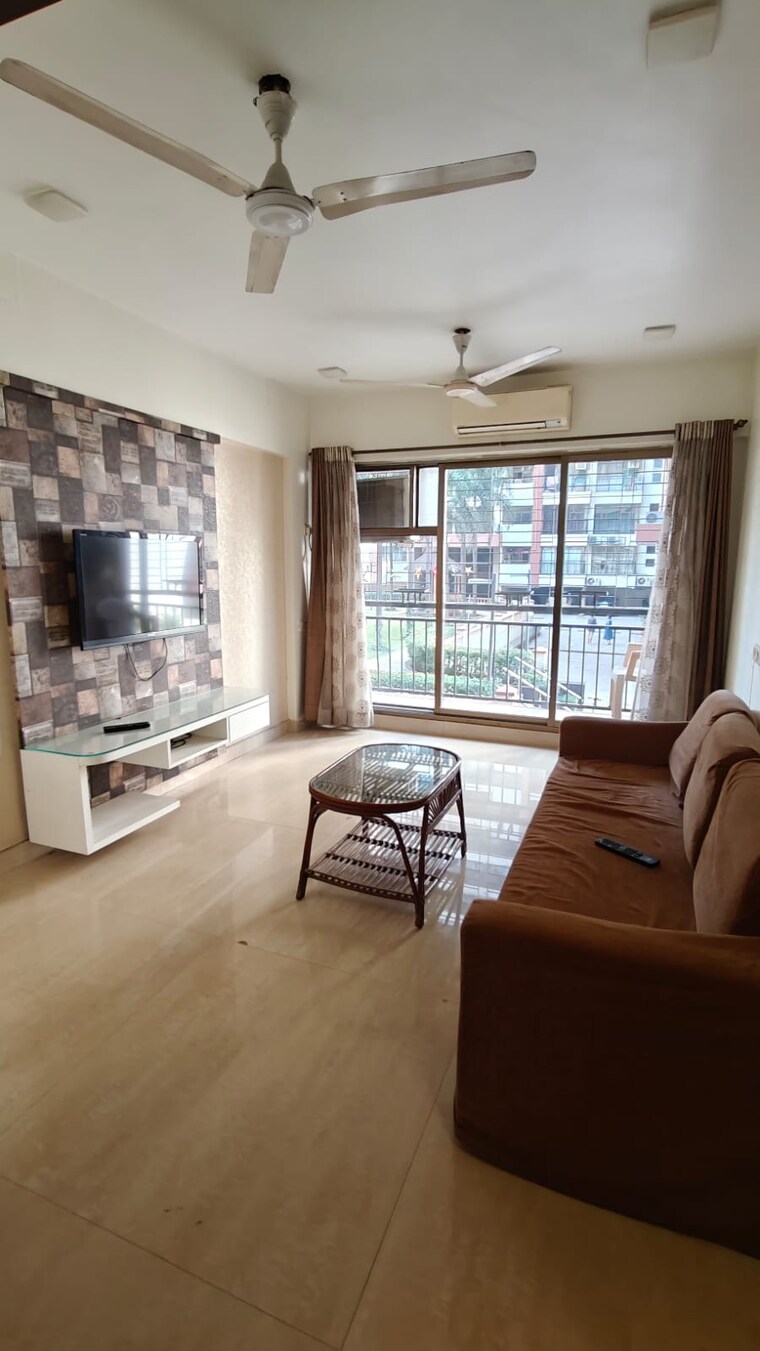 Living Room, k-raheja-corp-maple-leaf 1 Bedroom 810 Sq.Ft. Apartment In Powai Mumbai 9682770